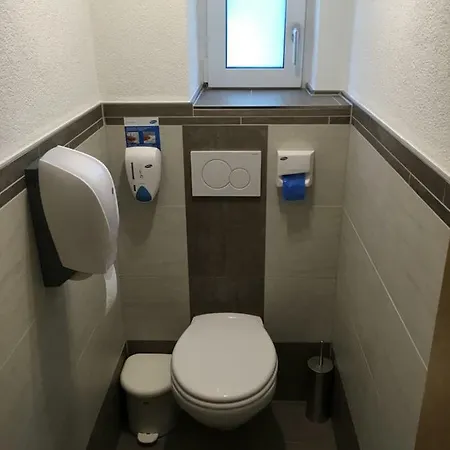 Mauracher Kirer Haus Фюген